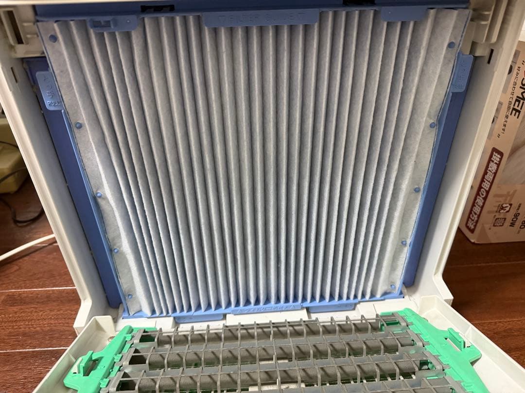 DAIKIN 空気清浄機 MC80U-W 2018年製