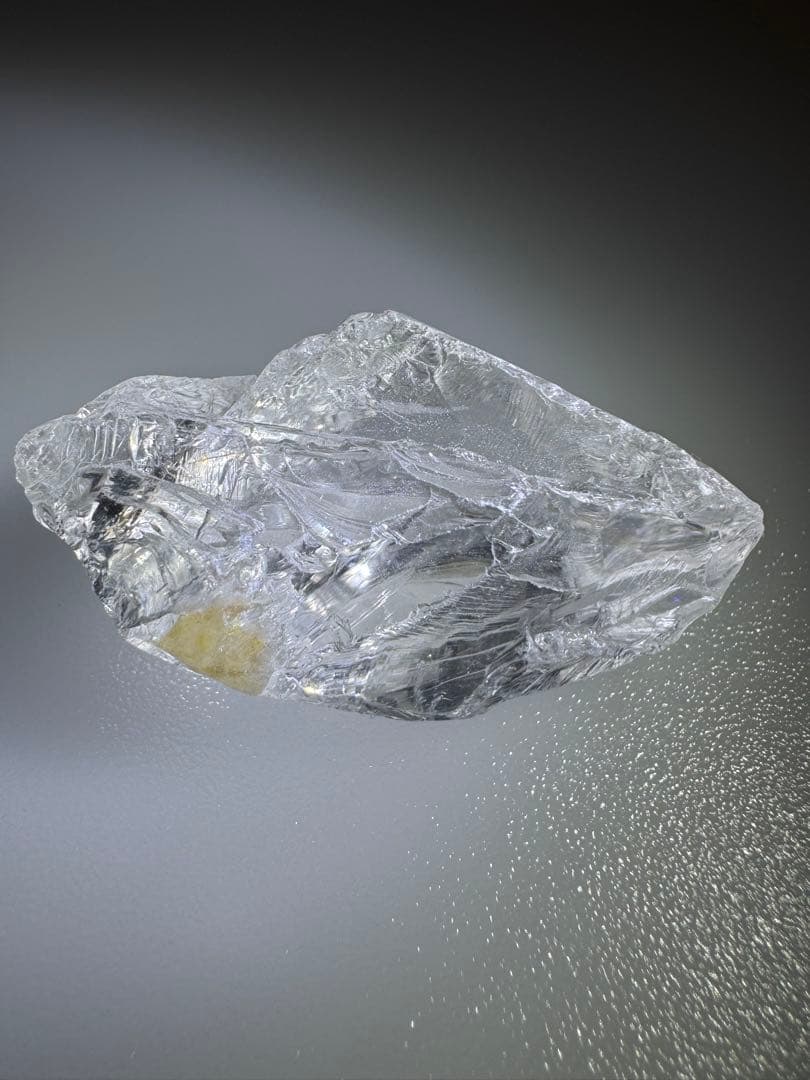 【138.10ct・虹色レインボー入り】ブラジル産 天然水晶 完全未処理　大型
