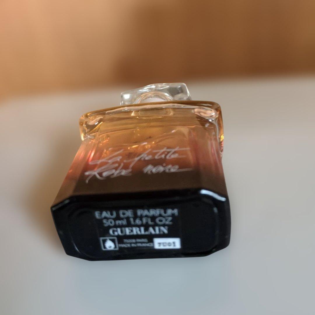 ゲラン ラ プティット ローブ ノワール オードパルファン 50ml