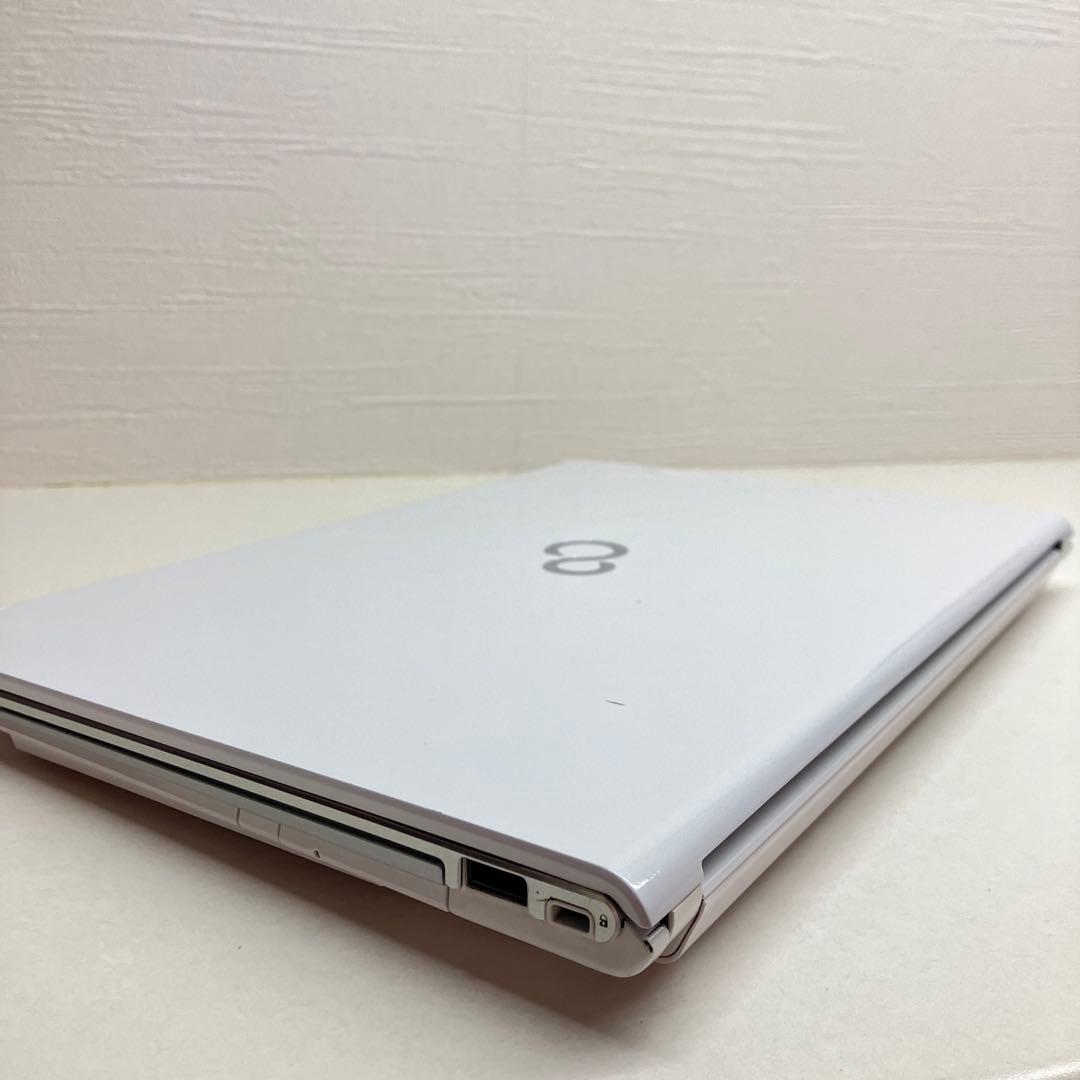 LIFEBOOK i7-5500U SSD:128GB 8GB ノートパソコン