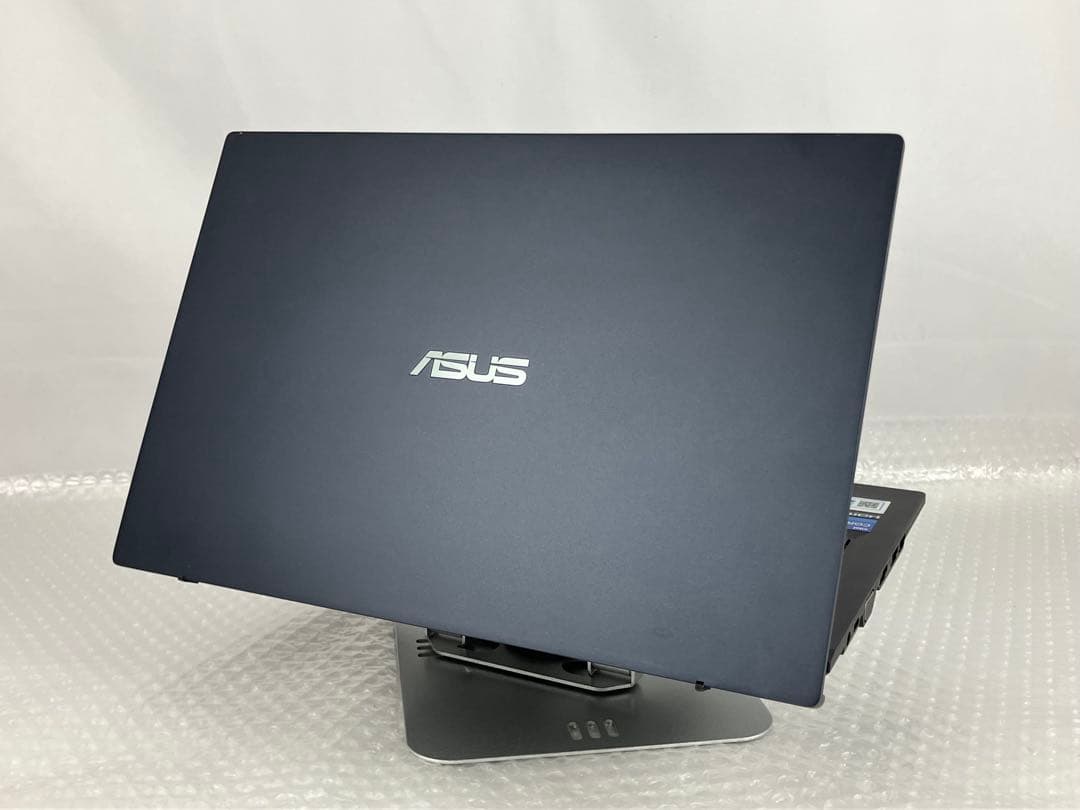 ASUS B1400C i7-1165G7 16GB 512GBノート型パソコン