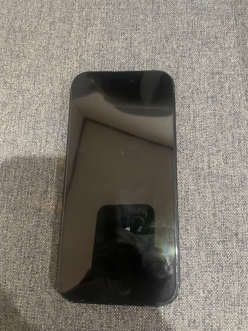 iPhone 15ブラック 6.1インチ 本体128GB
