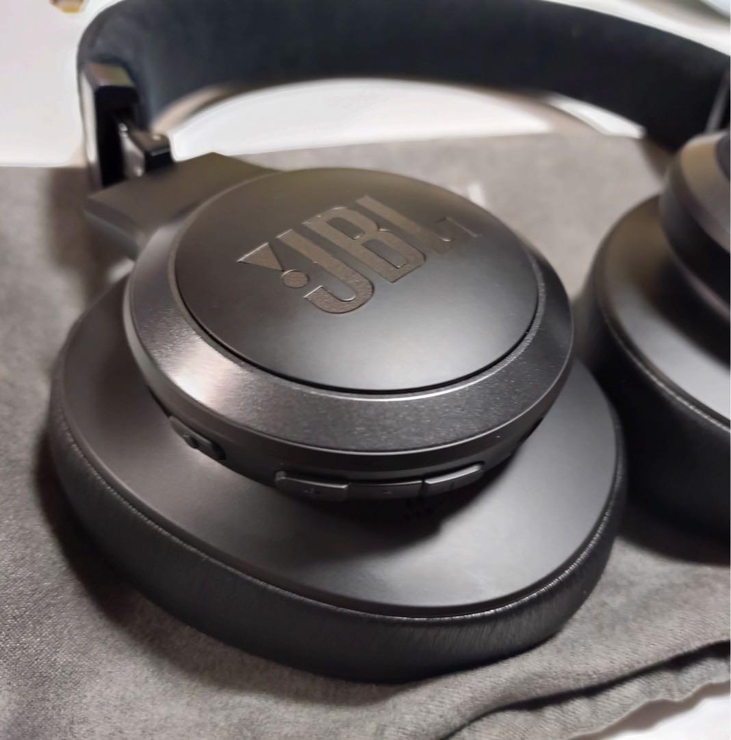 極美品 JBL LIVE 770NC ワイヤレスヘッドホン ブラック
