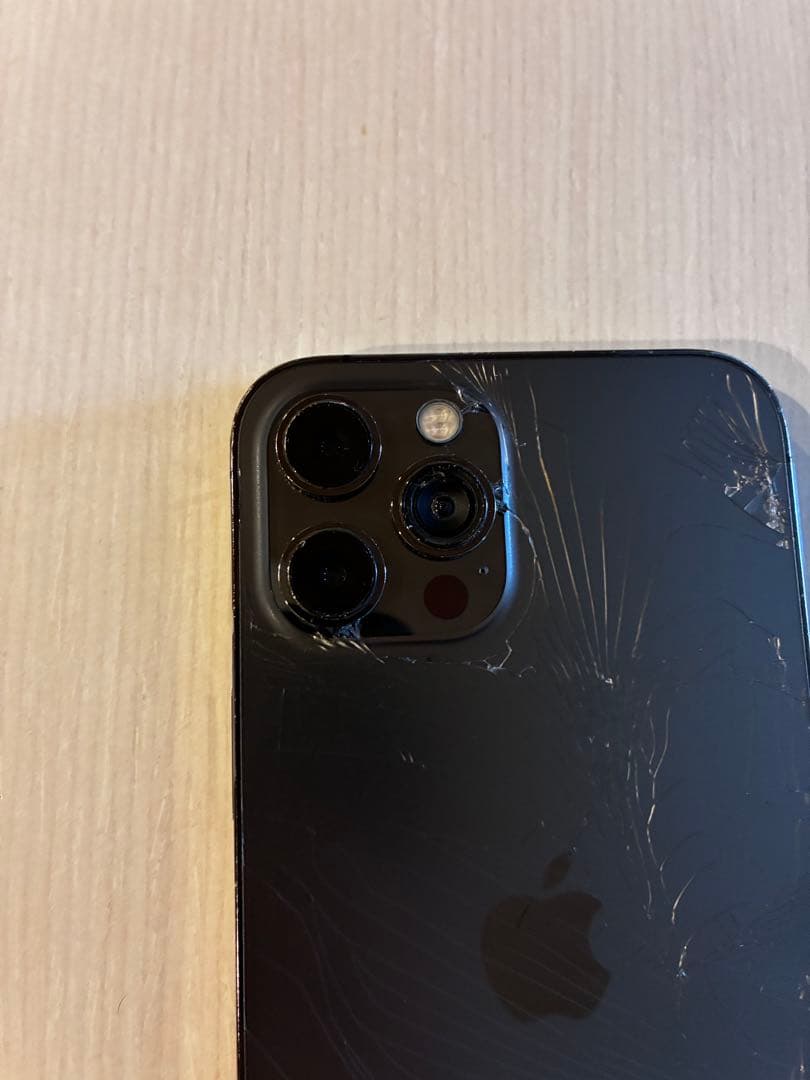 Apple iPhone 12 pro max ブラック 本体