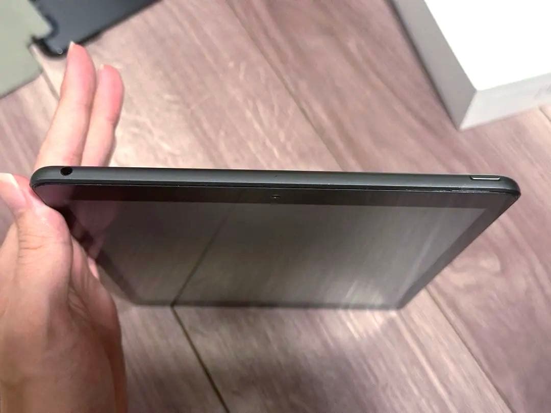 iPad 第9世代 シルバー 64GB WiFi
