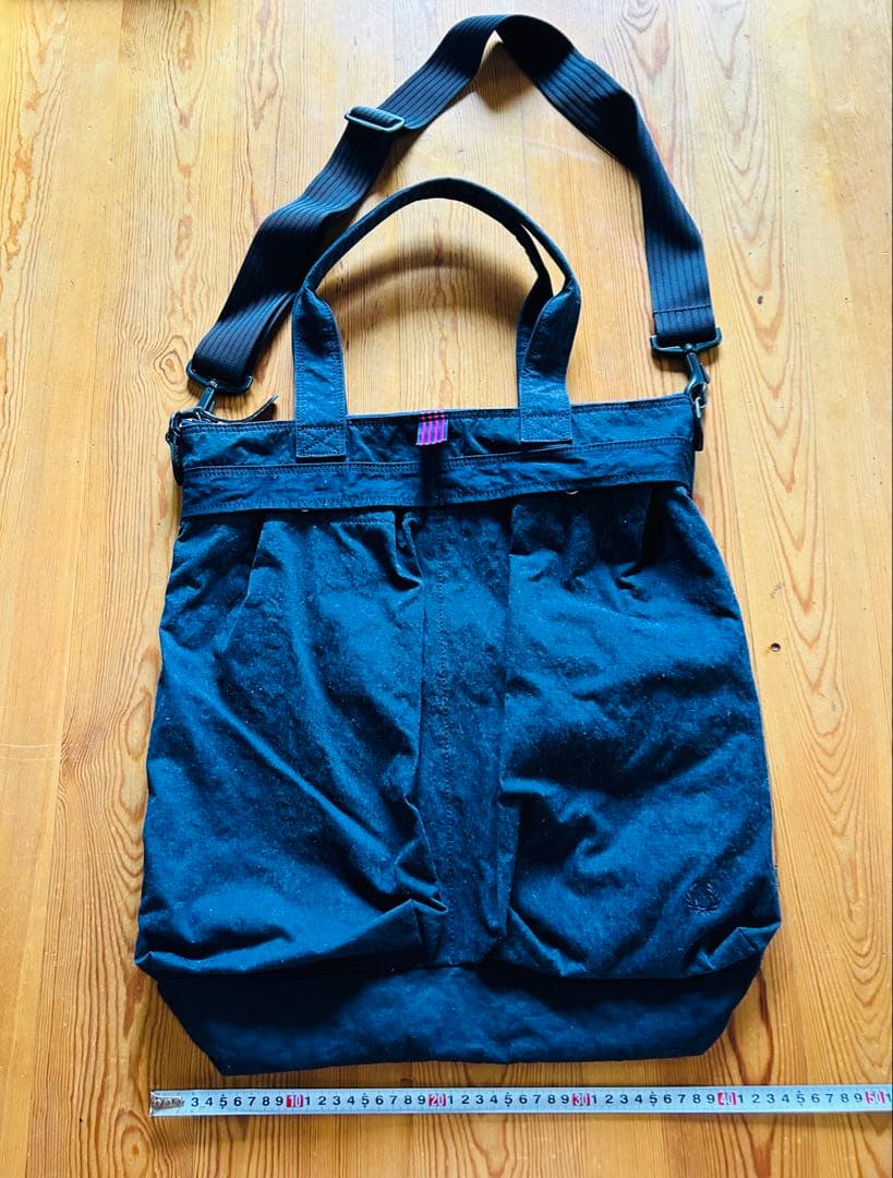 ★美品★ FRED PERRY 2WAYマルチポケットクロスバッグ