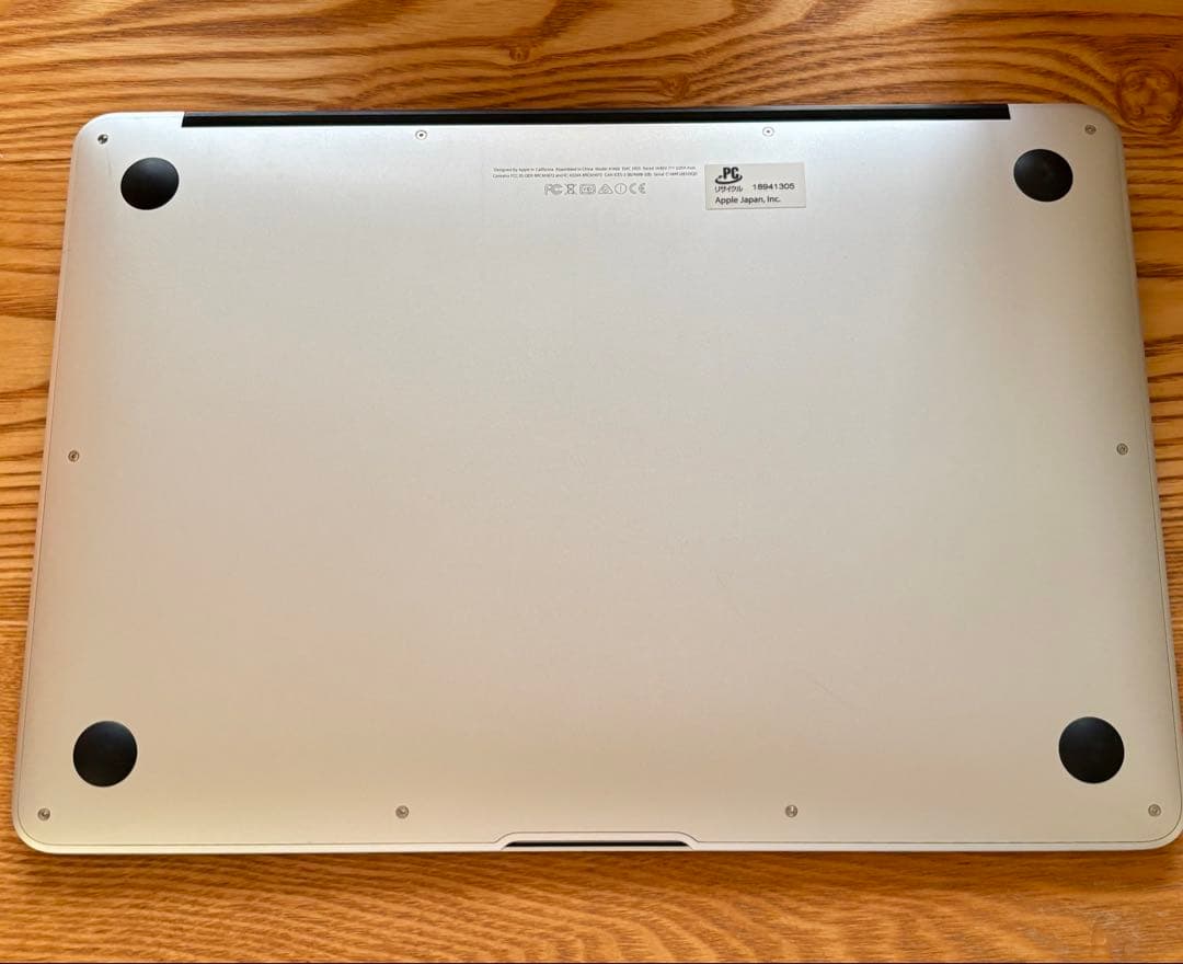 MacBook本体 Apple MacBook Air A1466