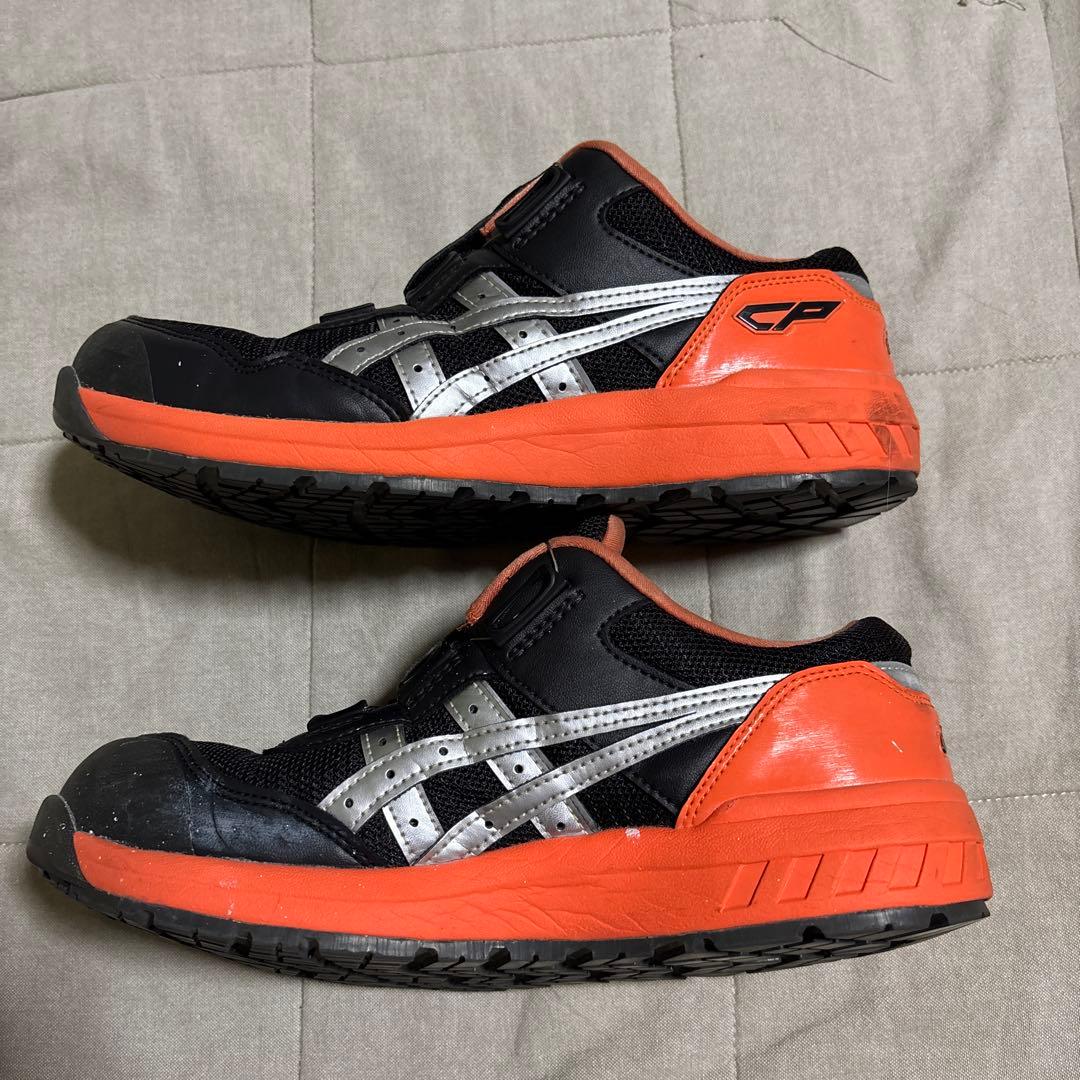 asics BOAシステム 安全靴 黒/オレンジ24.5センチ　中古