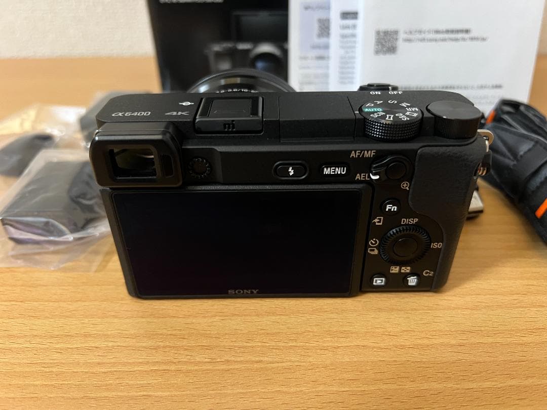 超美品 SONY α6400 パワーズームレンズキット ブラック