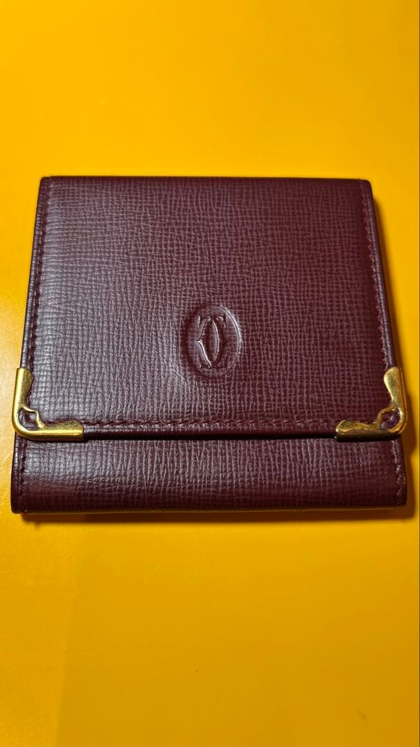 r*︎様 Cartier バーガンディ 折りたたみ財布
