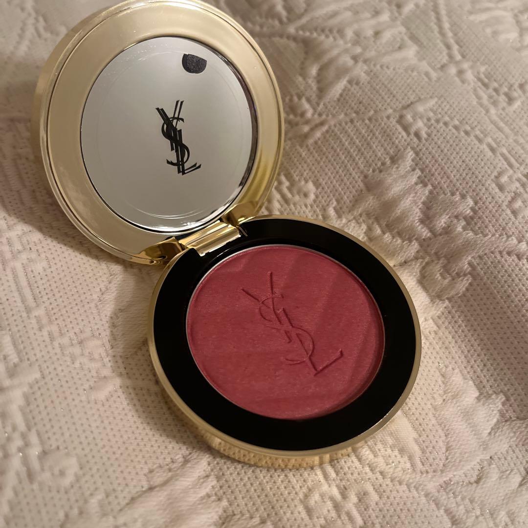 Yves Saint Laurent メイクミーブラッシュ 44