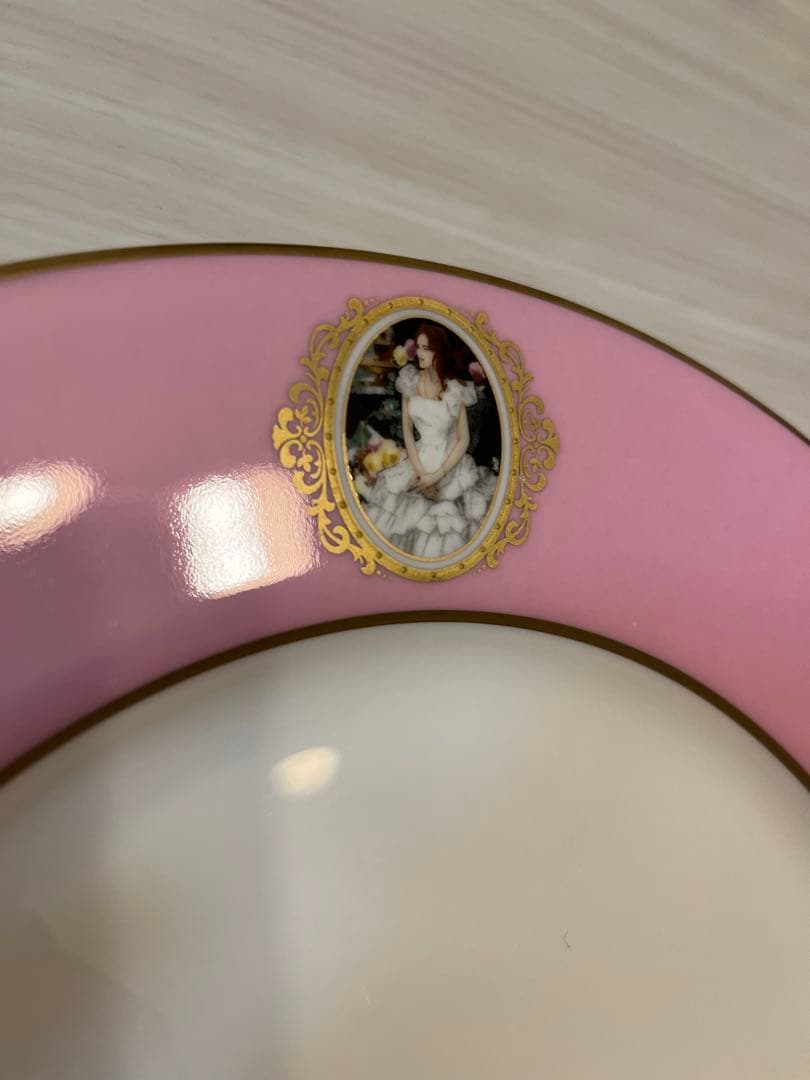 新品未使用NARUMI ピンクゴールドの陶磁器皿