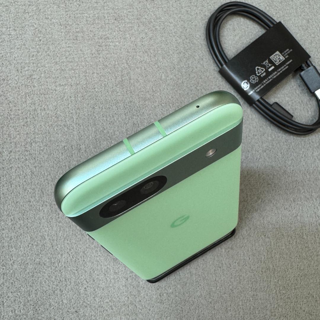 美品 Pixel 8a 128Gb Aloe 国内SIMフリー 送料無料