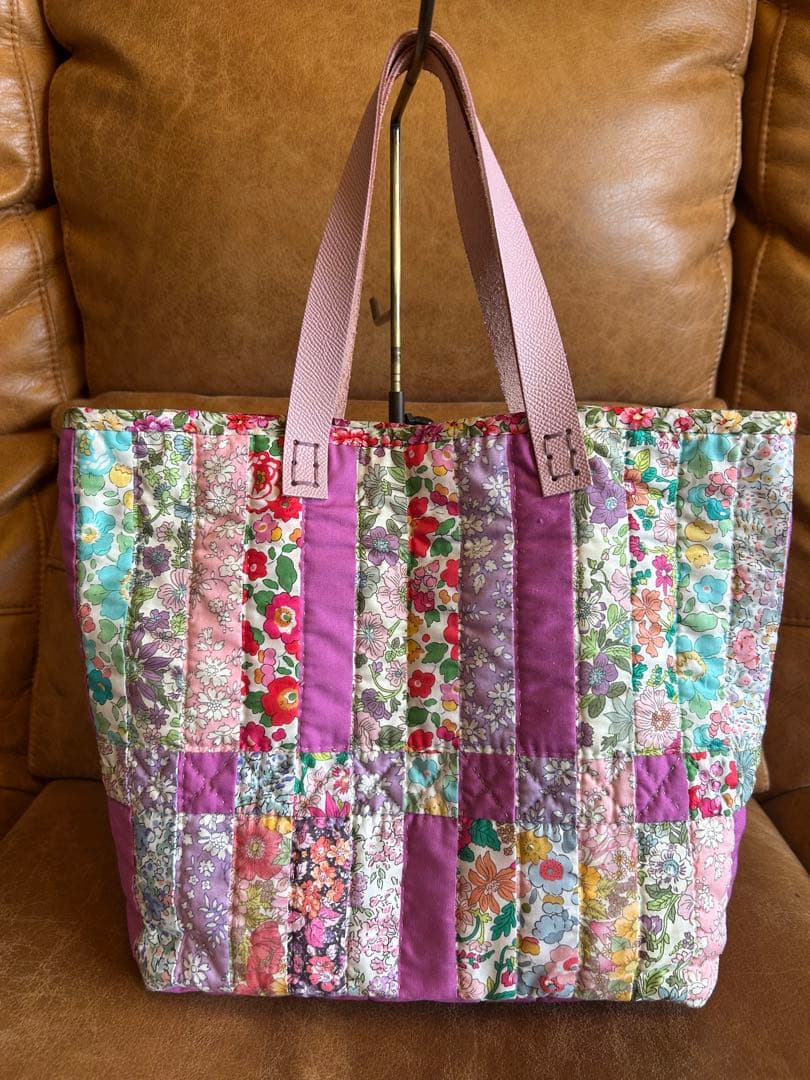 ハンドメイド　パッチワーク　キルト　バック　リバティ