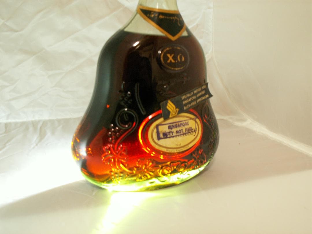 Hennessy XO コニャックグリーンボトル700ml