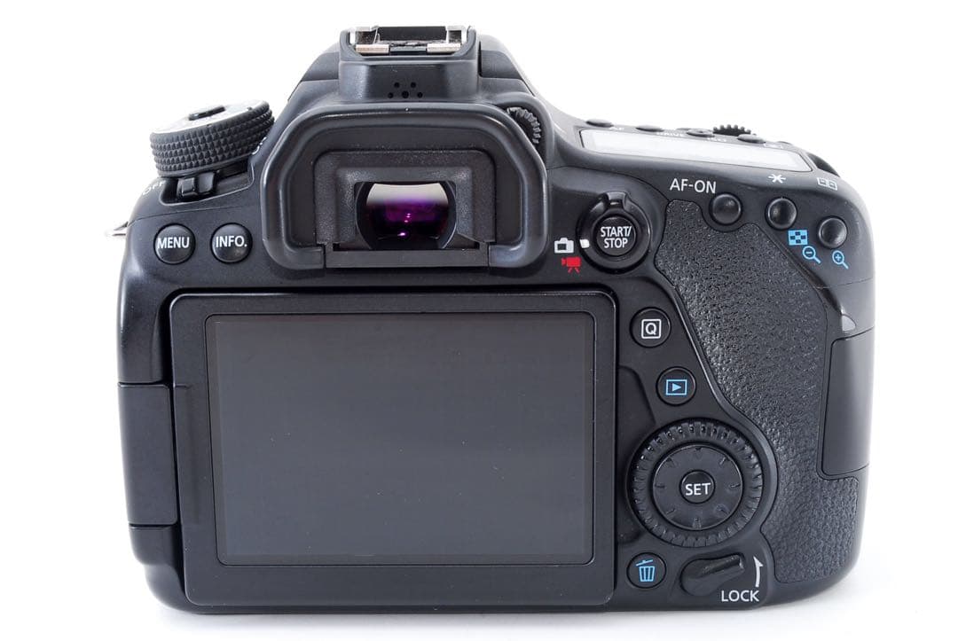 キャノン Canon EOS 80D標準&望遠ダブルレンズセット