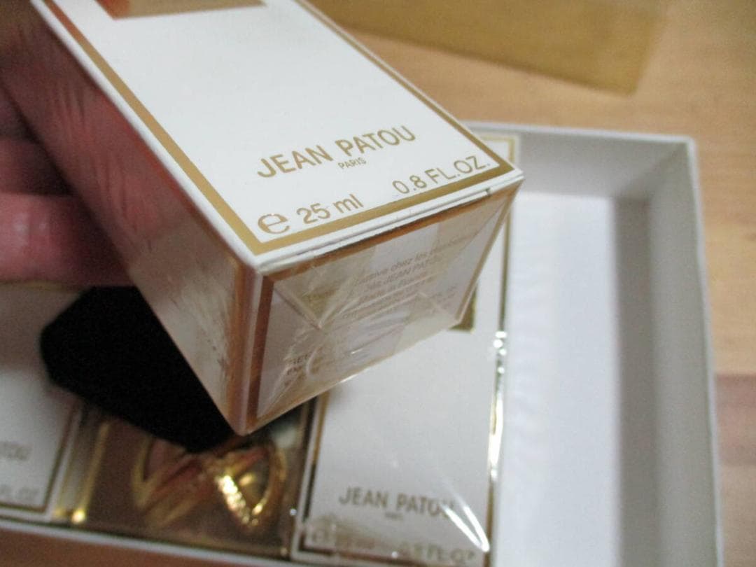 ジャンパトゥ　ジョイ　JOY　２５ｍｌ×４　ＥＤＴ　ブローチ付き　未開封品
