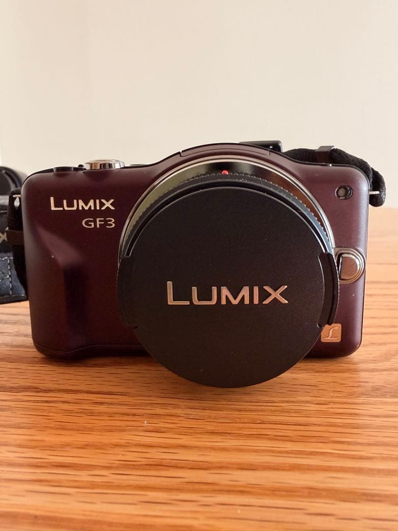 Panasonic LUMIX DMC-GF3　ダブルレンズキット
