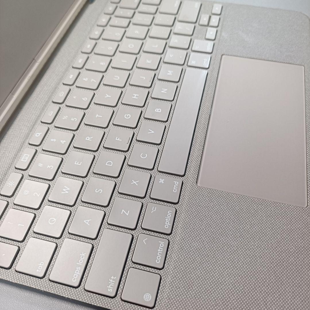iPad Pro 11インチ 第4世代 M2 グレイ ComboTouch