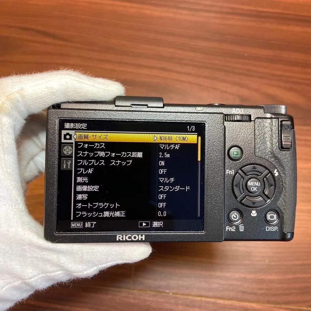RICOH GR DIGITAL Ⅲ デジカメ ほぼ新品 4079