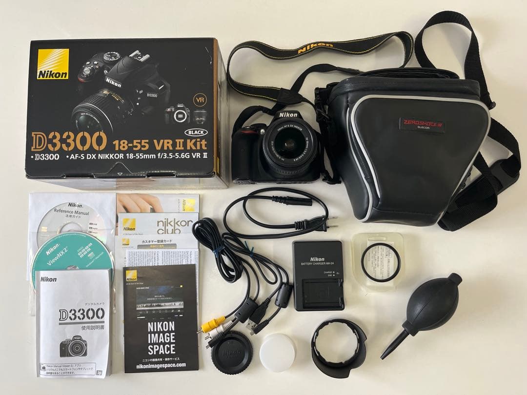 Nikon D3300 レンズキット 18-55mm VR II 初心者おすすめ