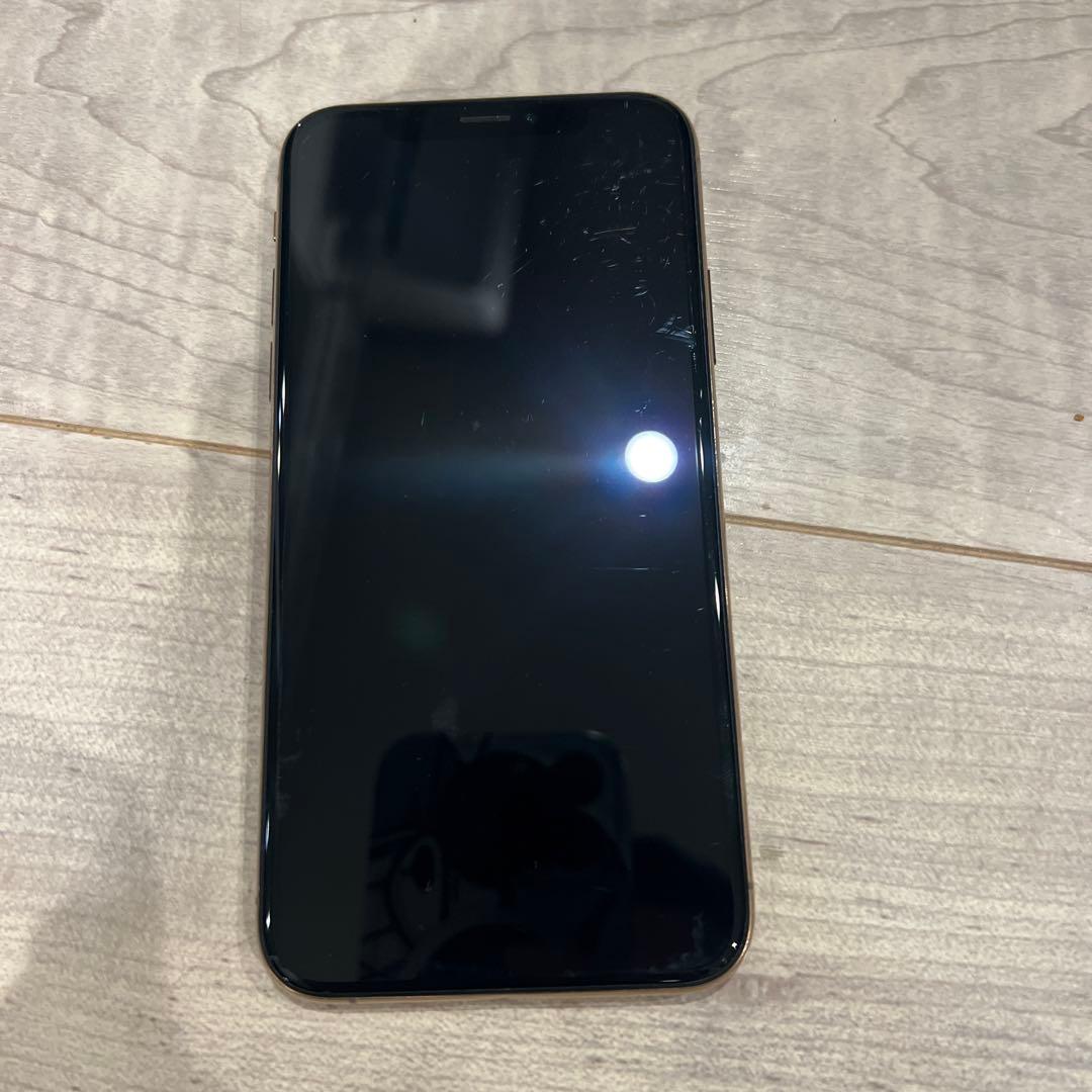 Apple iPhone Xs SIMフリー