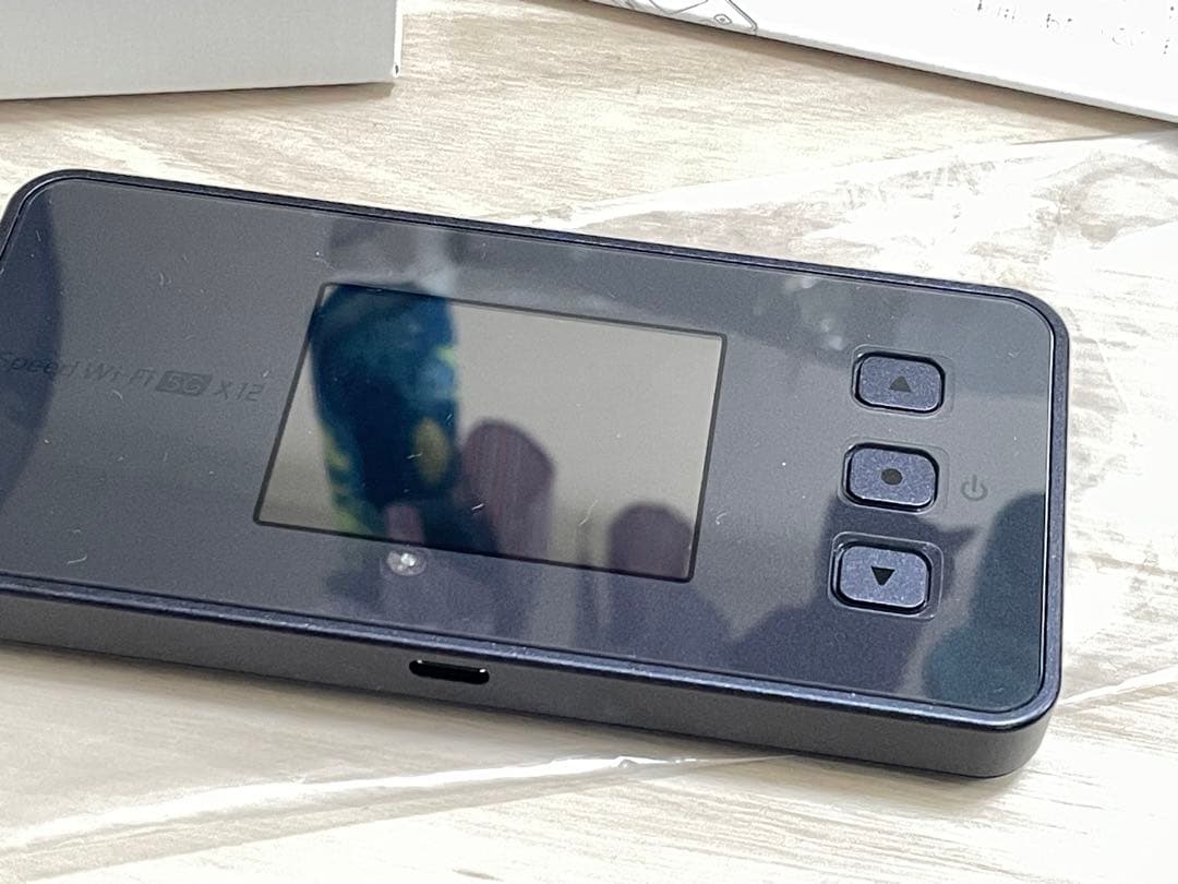 5G対応のモバイルルーター、Speed Wi-Fi 5G X12