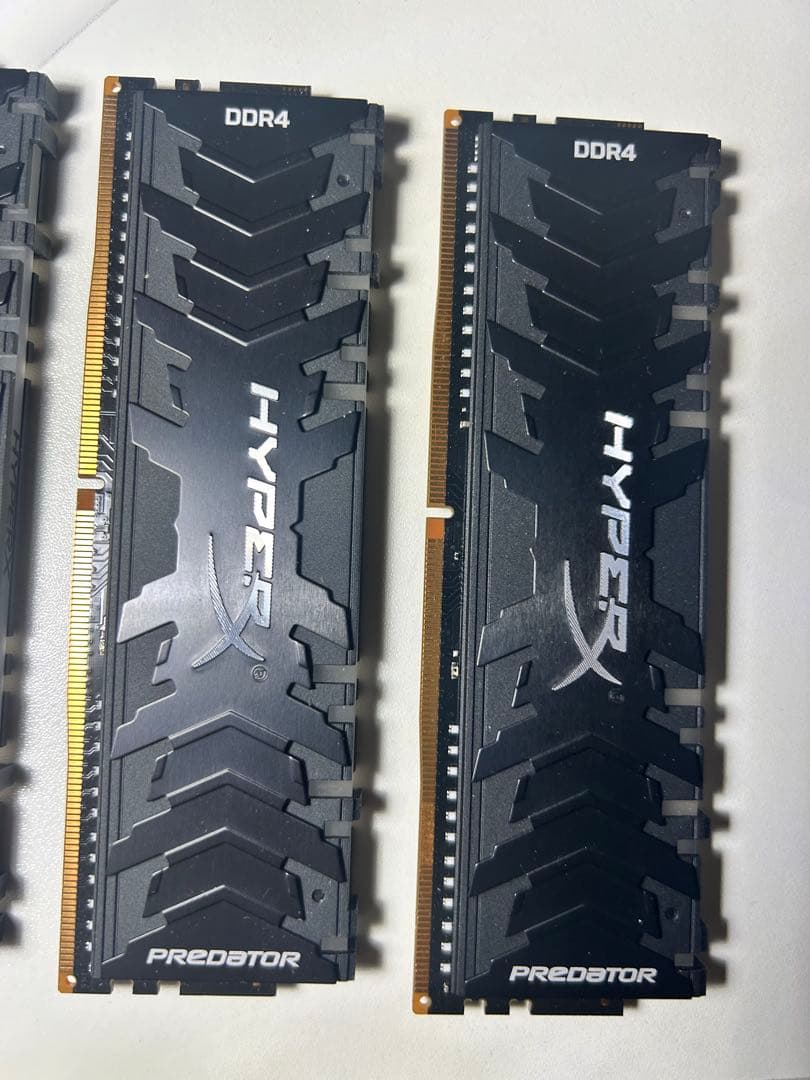 極美品/4枚セット HyperX Predator DDR4-3200 32GB