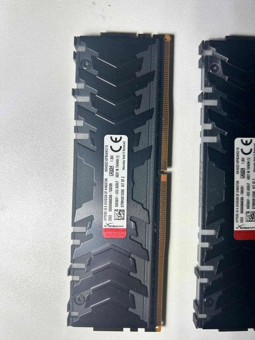極美品/4枚セット HyperX Predator DDR4-3200 32GB