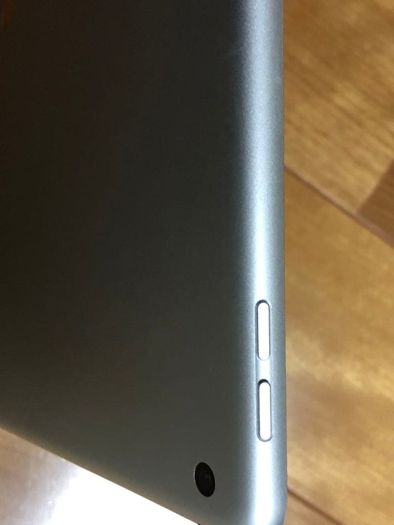 ⭐︎Apple iPad シルバー 本体　第9世代　64GB⭐︎ wifiモデル