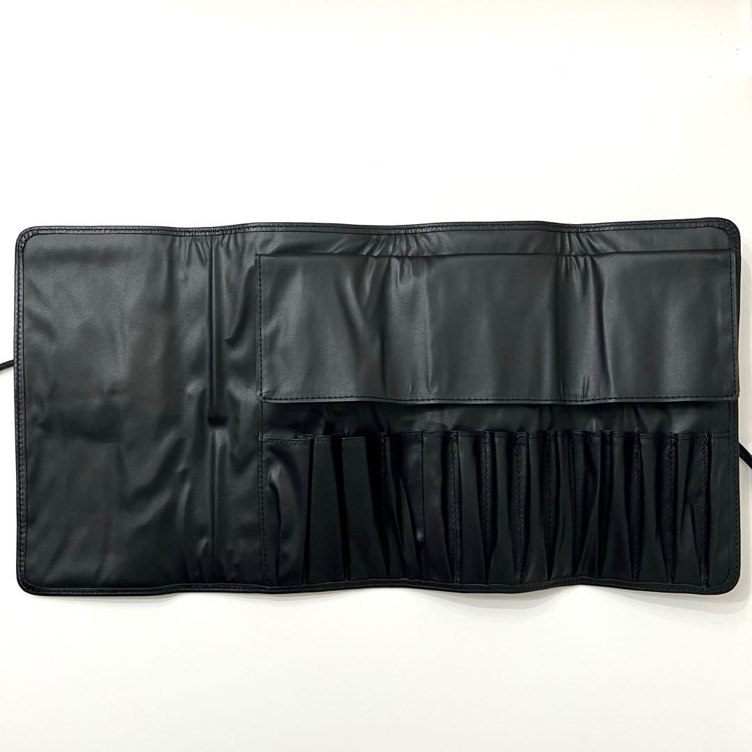 【廃番品 未使用】shu uemura ブラシケース14 コスメケース