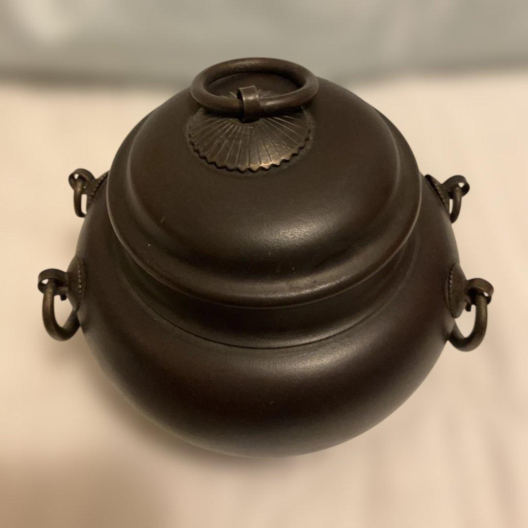 宜興の紫砂製壺