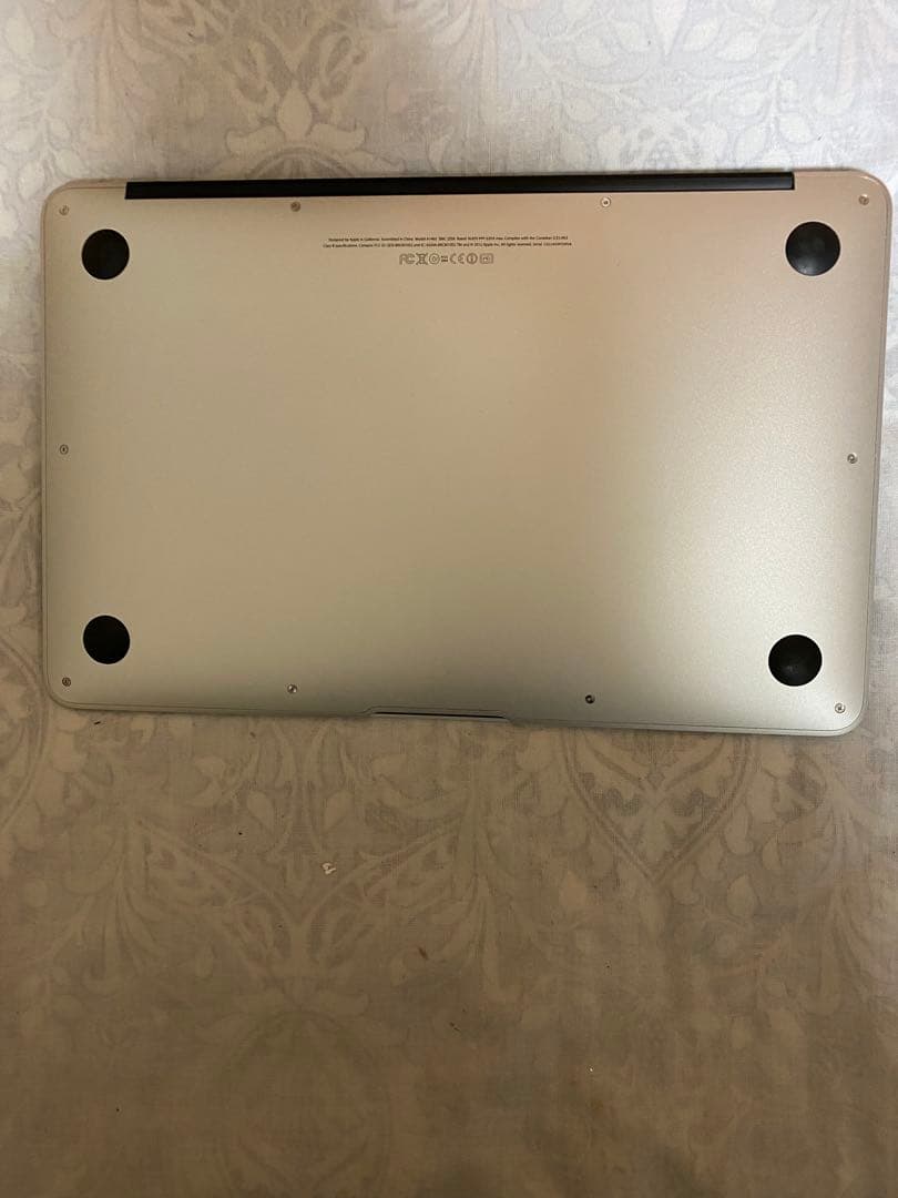 MacBook本体 Mac Book Air 11 inch mid,2012