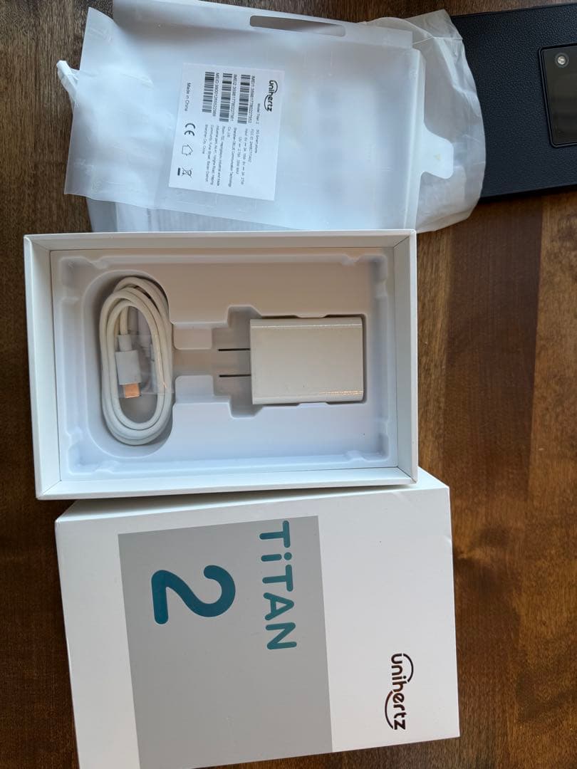 Unihertz TiTAN2 物理キーボード付スマートフォン