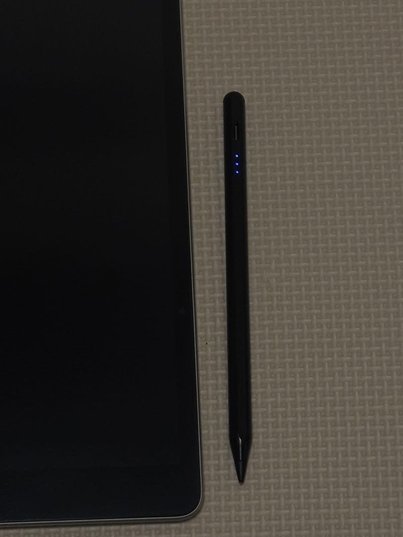 Apple iPad 第9世代 シルバー 64GB iPadケース・タッチペン付