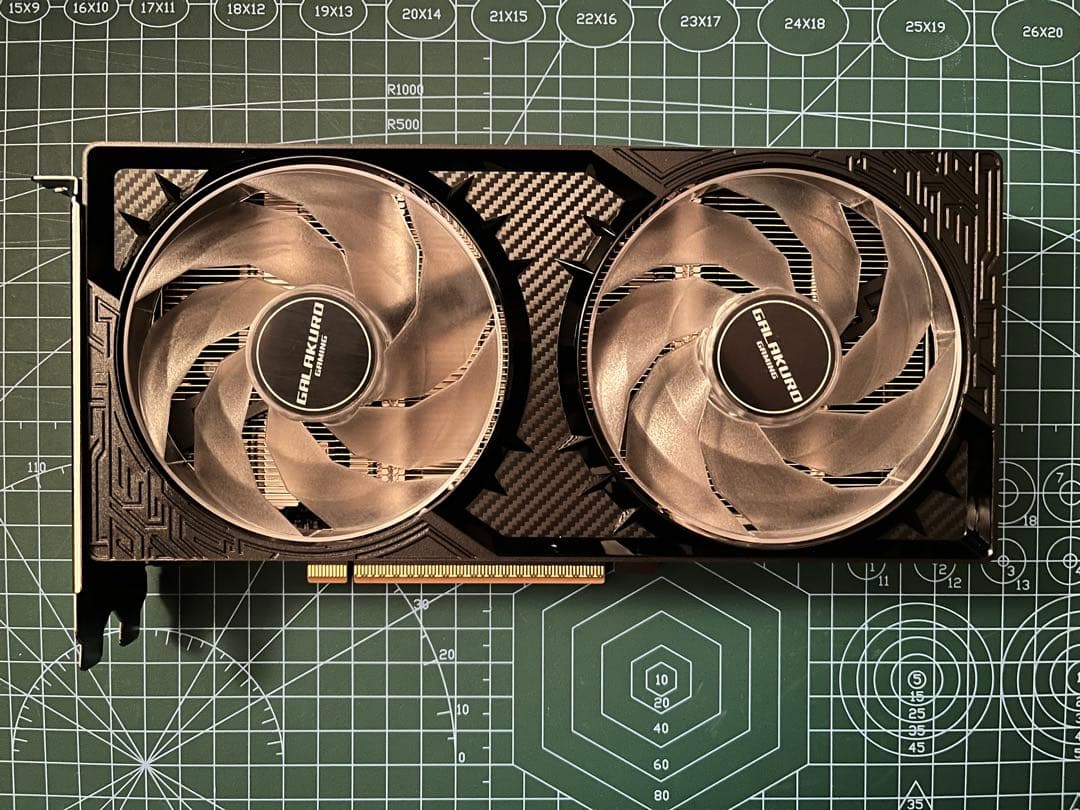【美品】玄人志向 GeForce RTX 5060 8GB