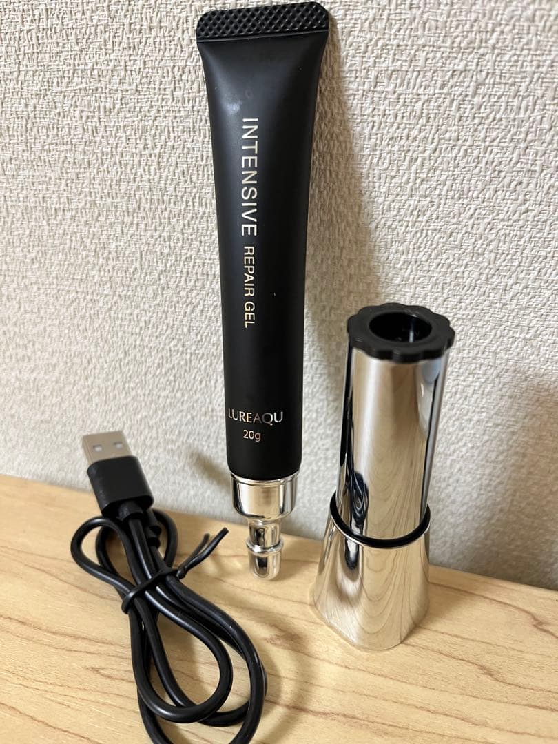 ルリーク　セラムブースター　INTENSIVE REPAIR GEL付き！