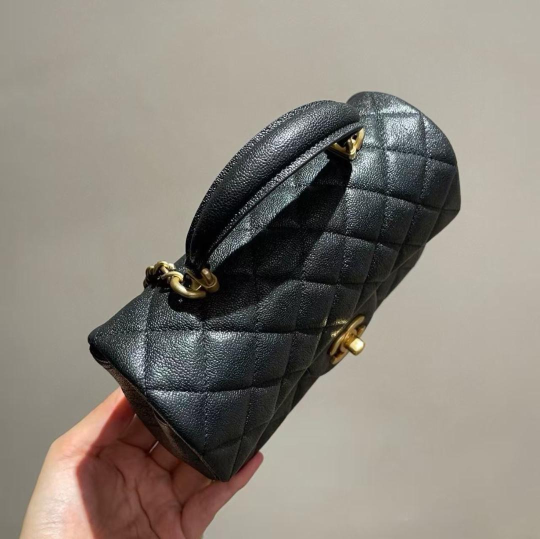 美品* CHANEL ショルダーバッグ キルティング ノベルティ
