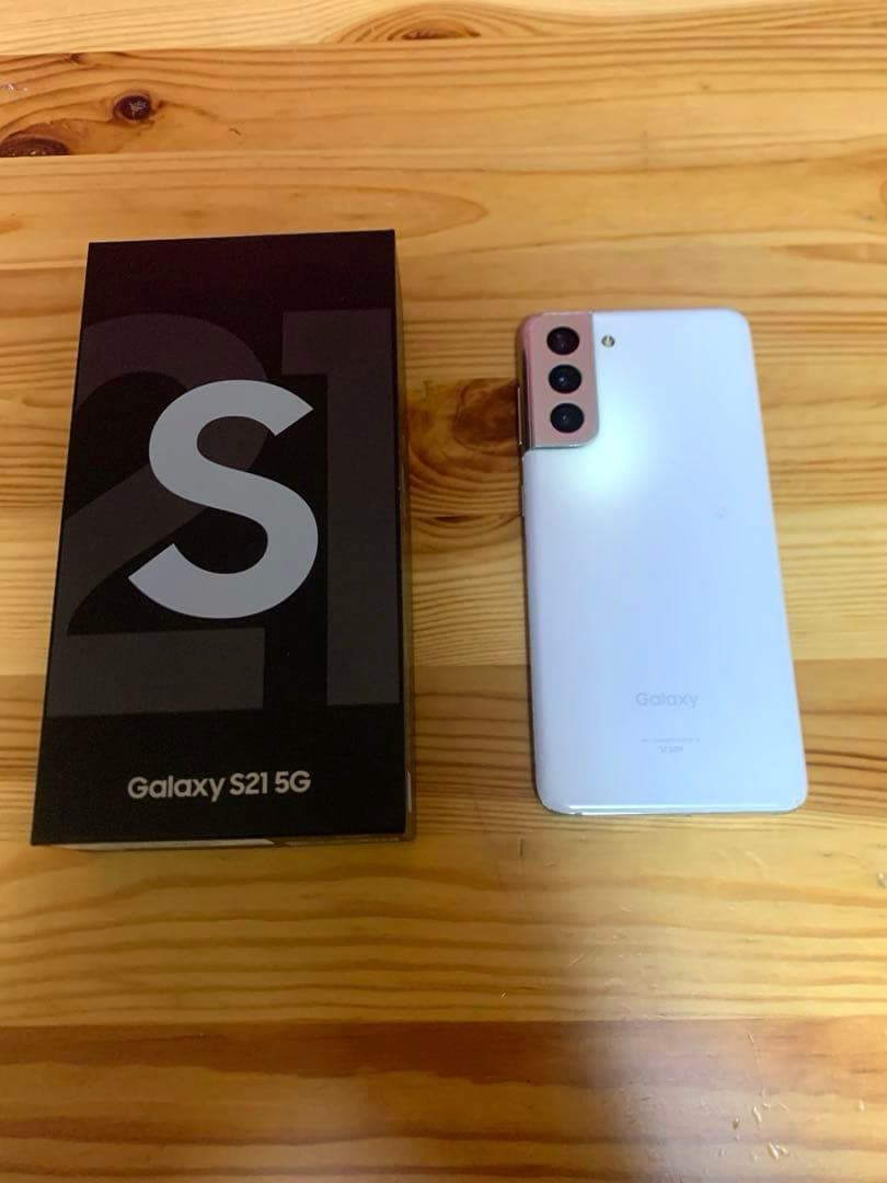 Galaxy S21 5G 256GB ホワイト Android ✨au 動確済