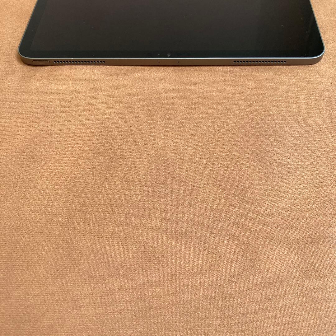 815 電池ほぼ新品☆iPad Pro3 第3世代 64GB 12.9インチ☆