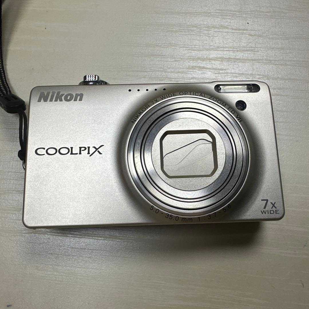 ジャンク Nikon COOLPIX S6000 BK/SV