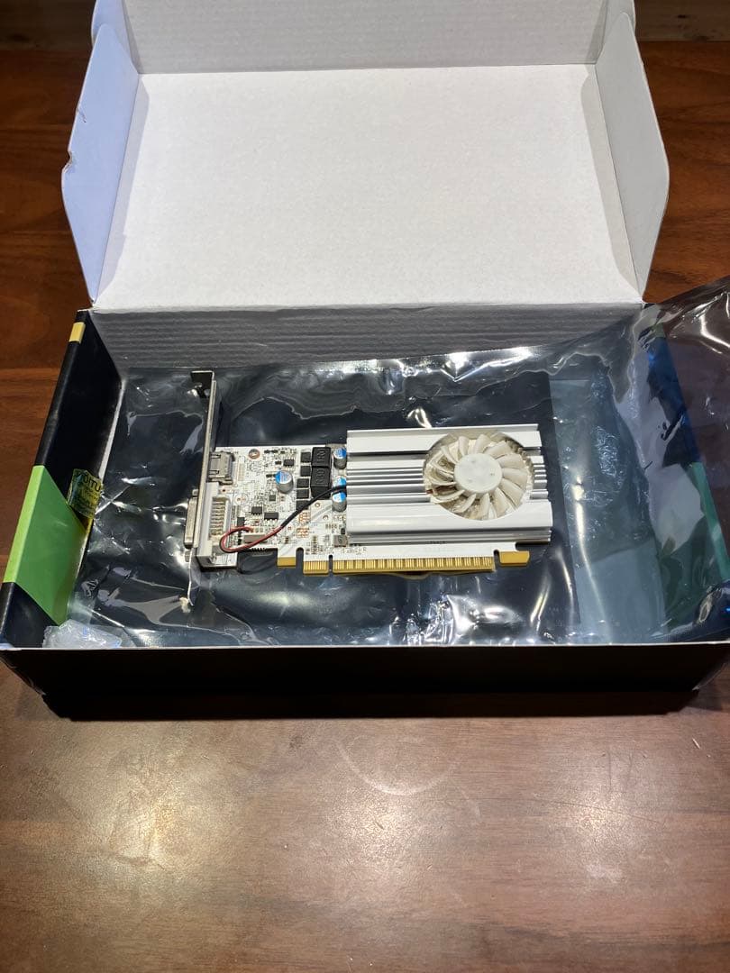 NVIDIA GT1030 玄人志向　動作確認済み　値下げ可