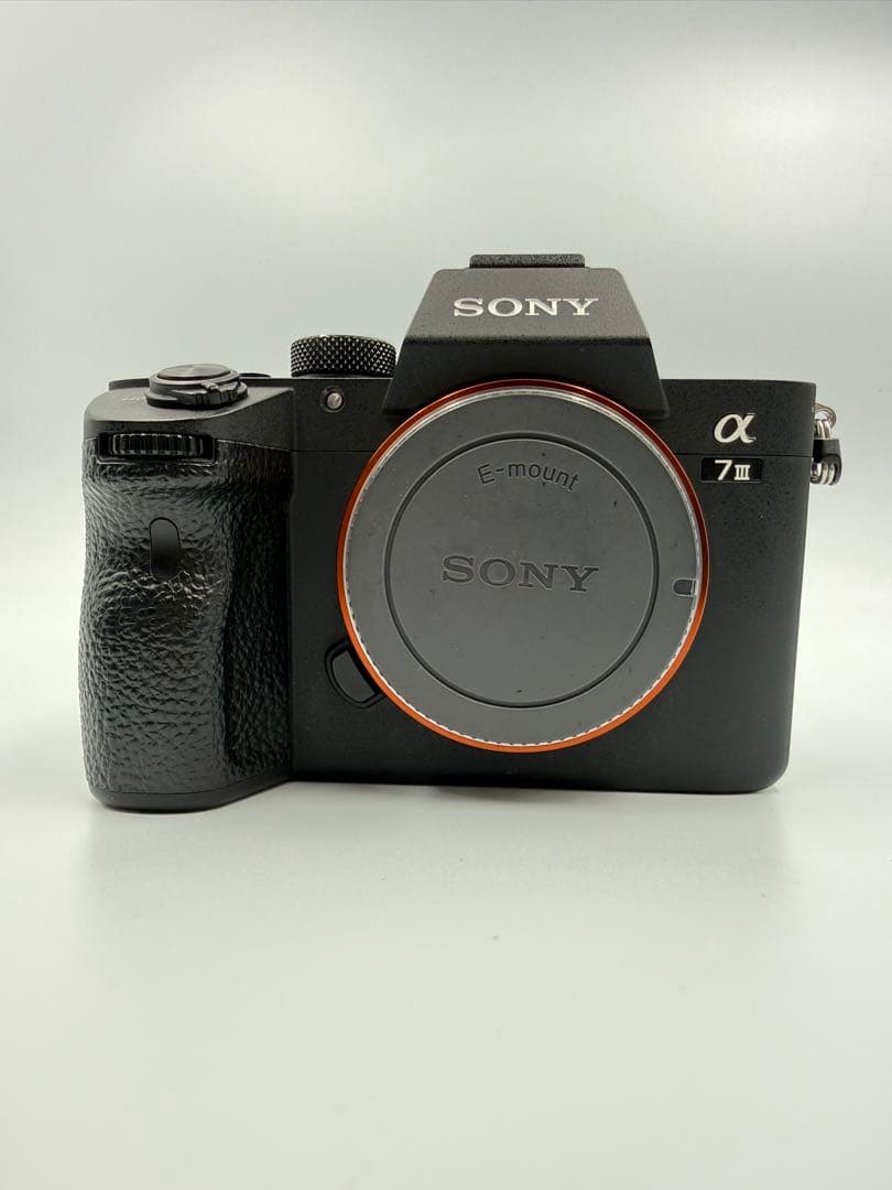 SONY α7 III ミラーレスカメラ 本体とバッテリー2個