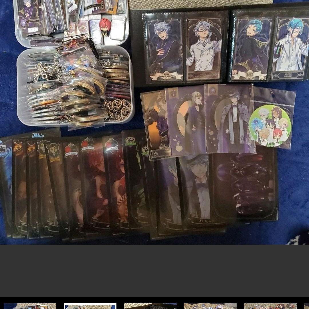 ツイステッドワンダーランド　グッズ