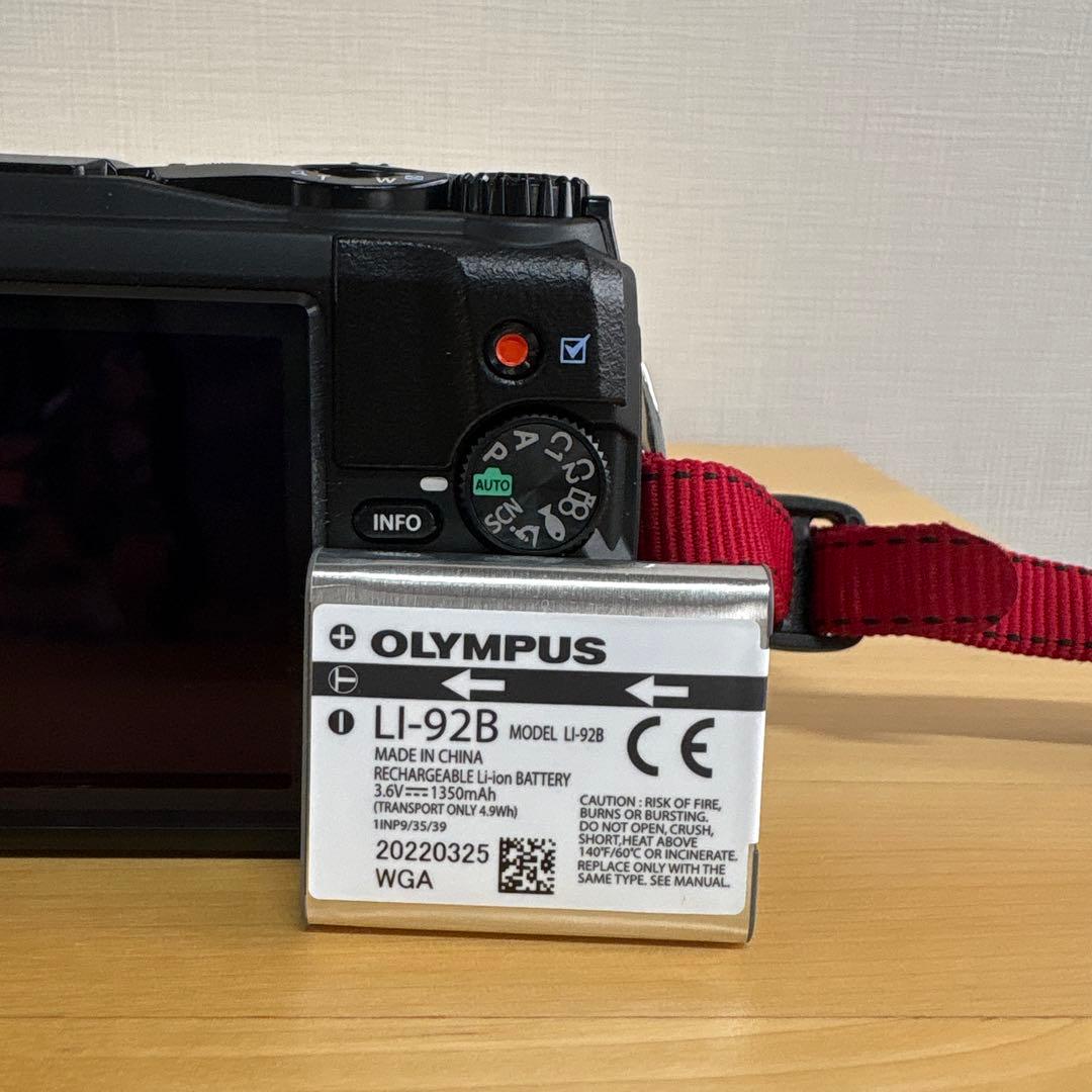 OLYMPUS TOUGH TG-6 4Kデジタルカメラ