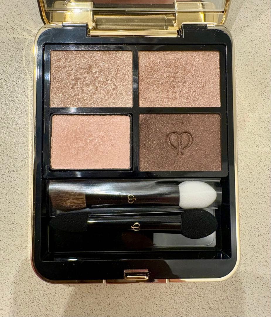 クレ・ド・ポー　ボーテ　オンブルクルールクアドリ　1 Sand Dune