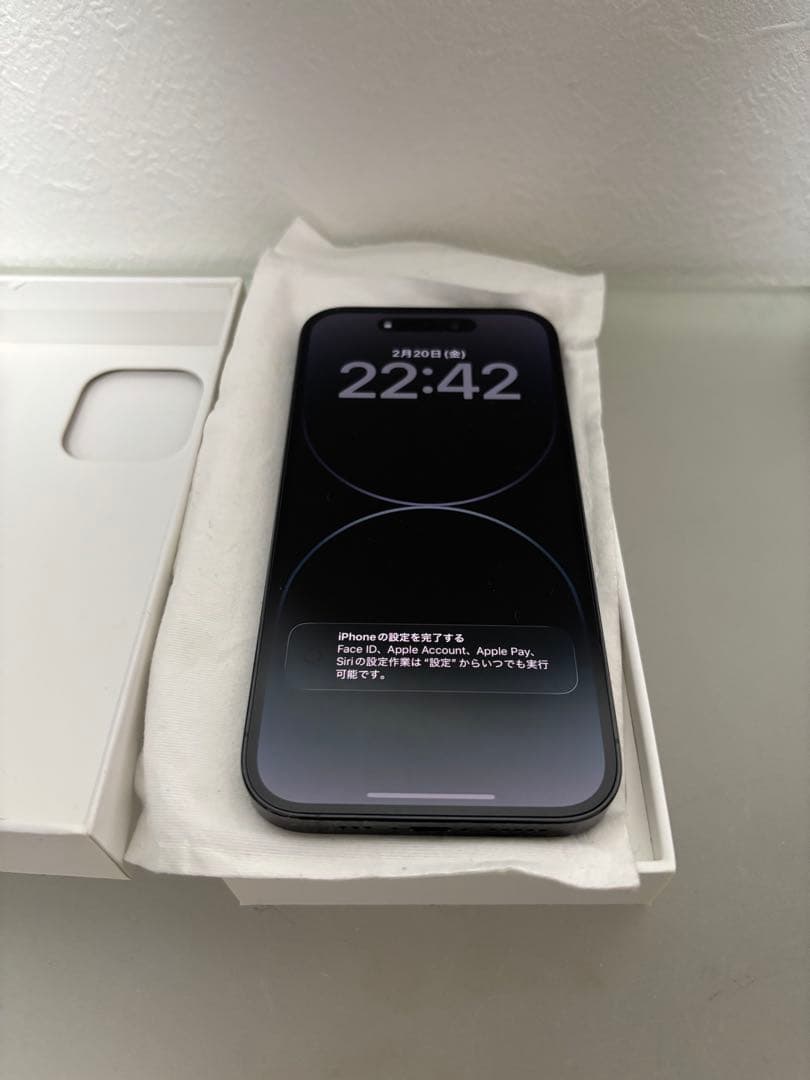 Apple iPhone 14 Pro 本体　2025/12に本体背面交換済