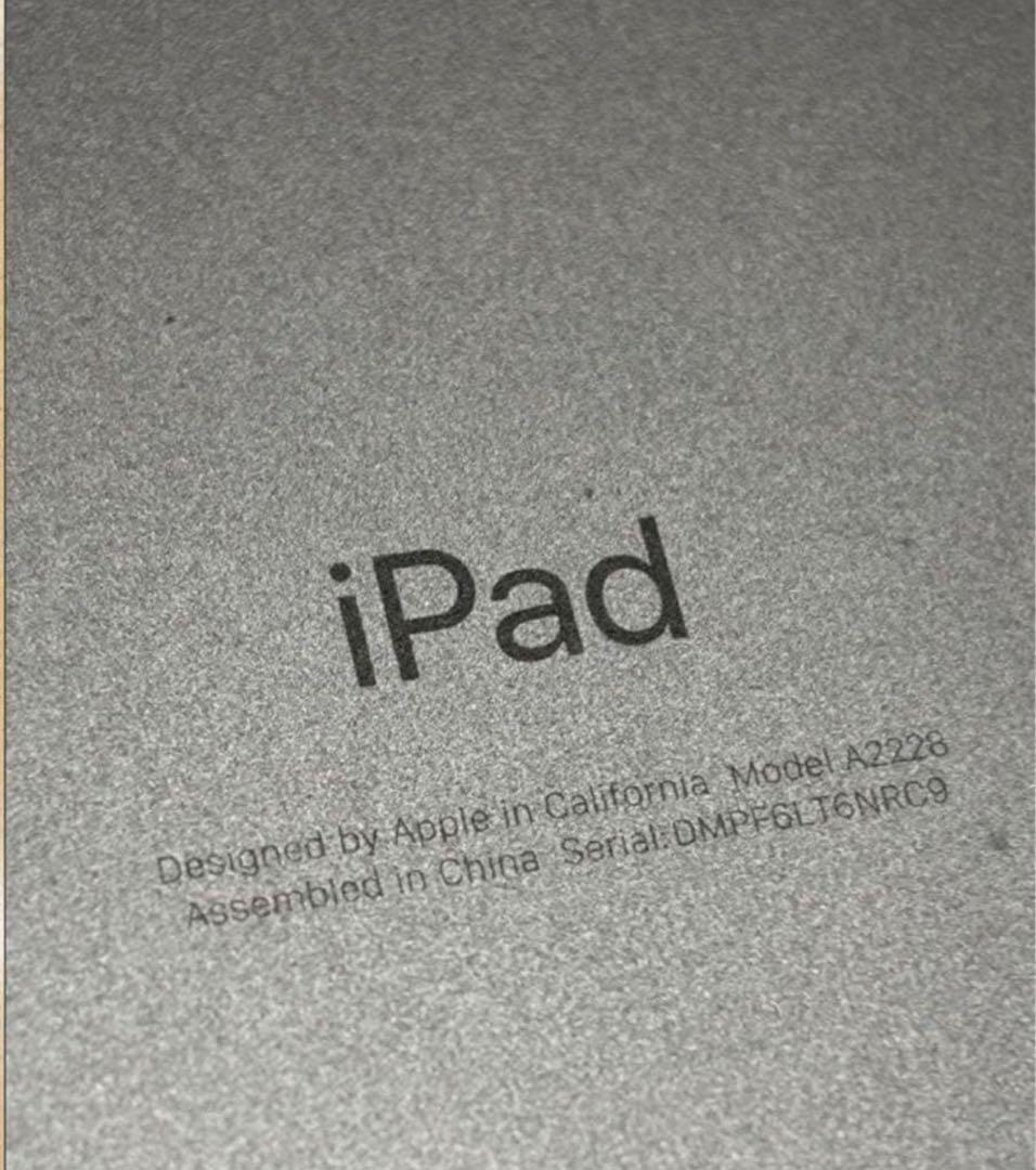 iPadpro 第2世代 スペースグレー 11インチ 256GB 部品取り用