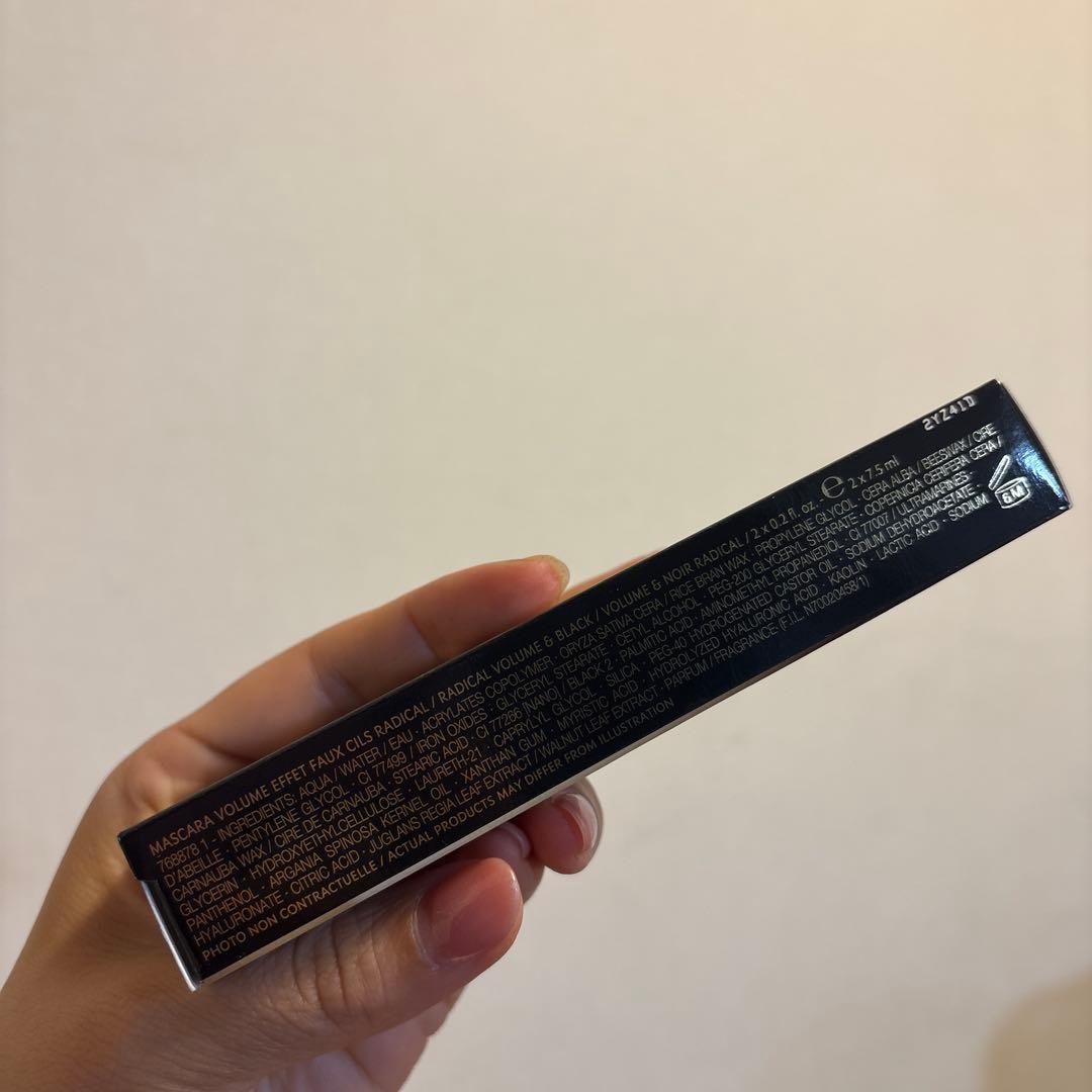 イブサンローランビューティvolume マスカラ　black 2本セット