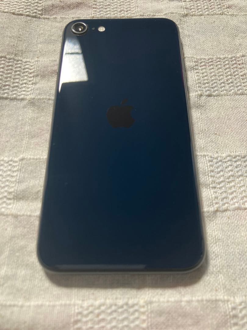 iPhone 第3世代　ミッドナイト　64G SIMフリー　バッテリー100%
